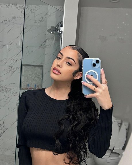 thigh high boots onlyfans free sexy gallery