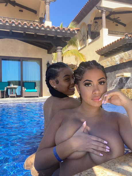 hairy vagina onlyfans top images