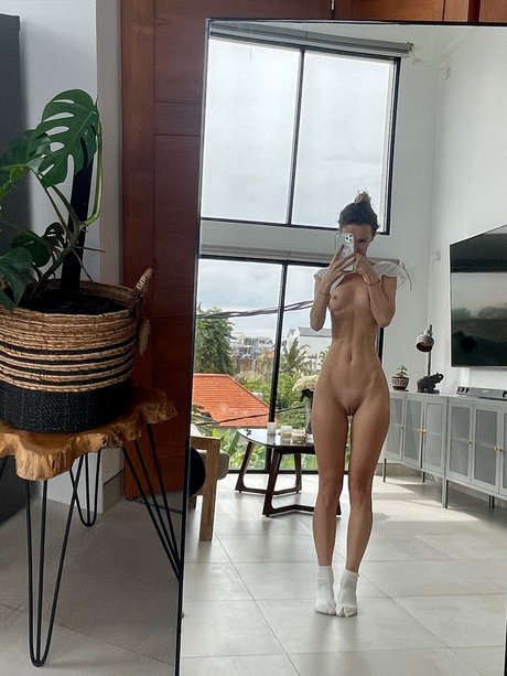 xxx asian onlyfans beautiful photos