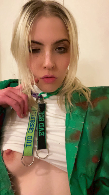 Dorian Electra hot star pictures