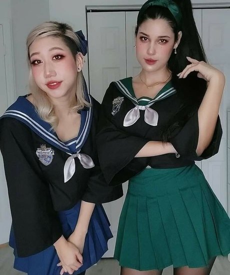 JeanWanWan model free galleries