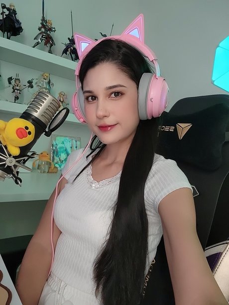 teen solo onlyfans free sexy pic