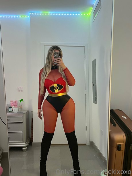 college teacher onlyfans hot naked pic