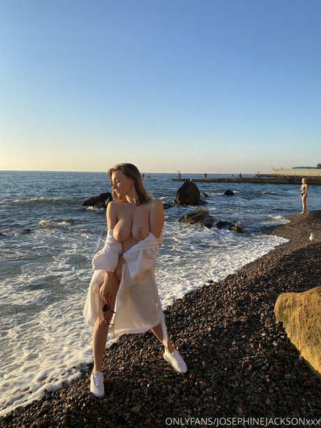 Josephine Jackson erotic pornstar pictures