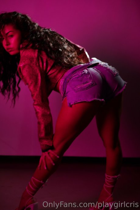 fansly onlyfans naked picture