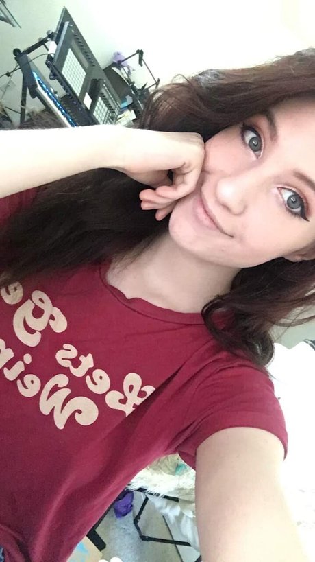 chicks with dicks onlyfans hot porn images