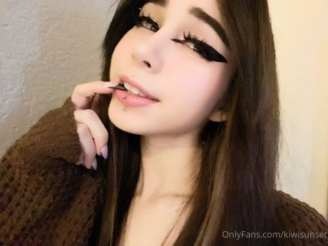asian tranny onlyfans pornos photo