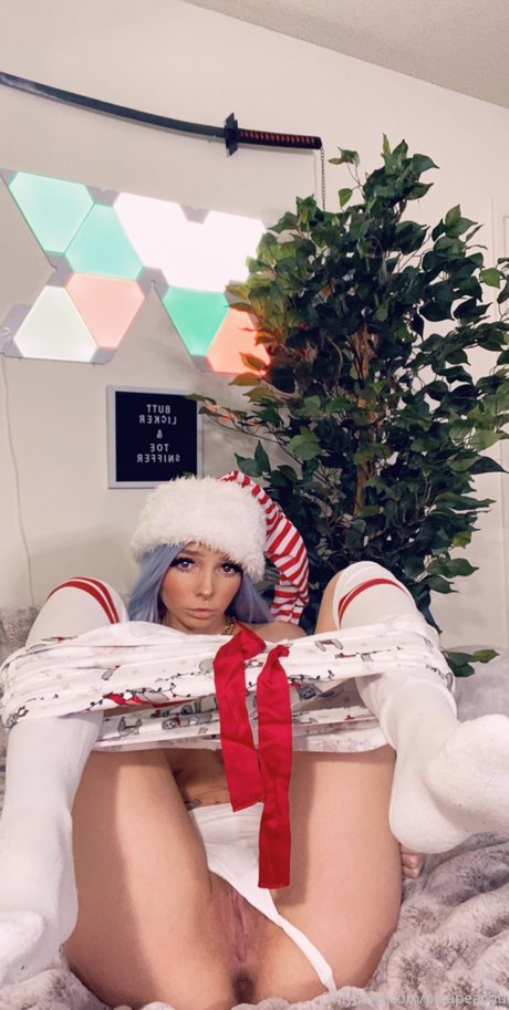 babyfooji beautiful model photo