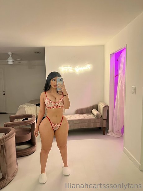 beautiful ebony onlyfans naked photos