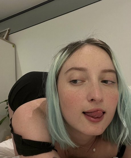 sophie carson perfect actress gallery