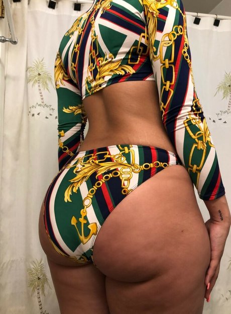 flat chested onlyfans beautiful xxx photo