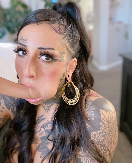 Ryder Burton erotic model pics