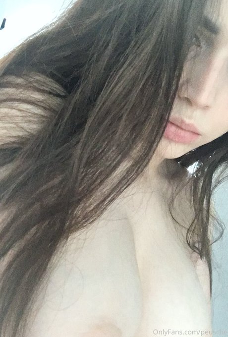 Peusche porn actress pictures