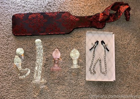 kitten kyra model naked pictures