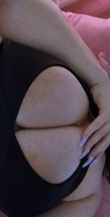 Angel babi model pretty image