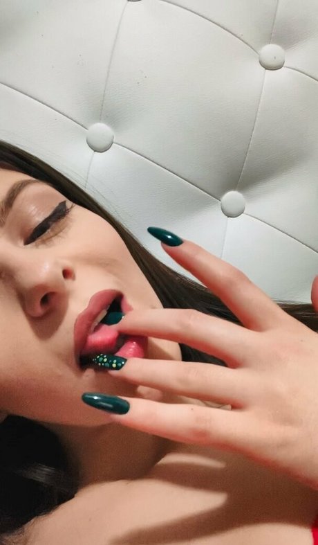 Ivy Sugar pretty actress gallery