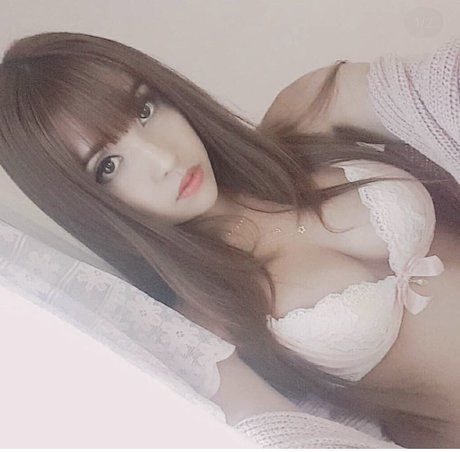 natural tits onlyfans erotic pic