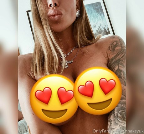 Anna Aksyuk nudes pornstar archive