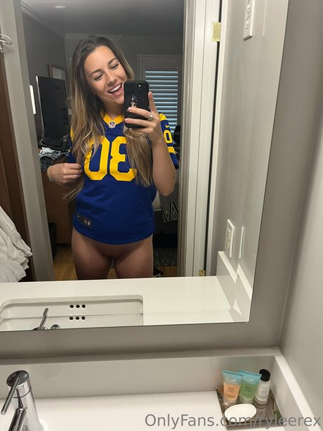 ryleerex beautiful pornstar img