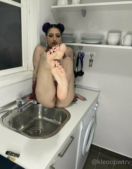 kleopwtrx best pornstar images