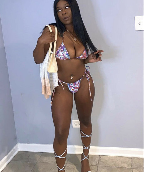 thick trixxx nice star image