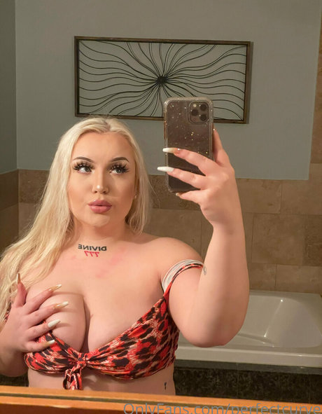 Lady Fatale_ porn actress galleries