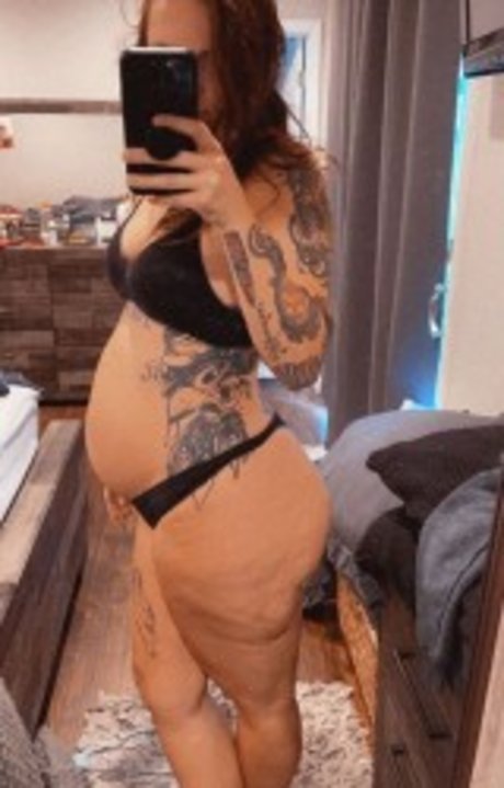 tattedkate nude actress pic