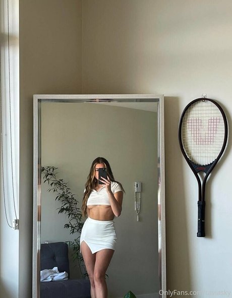 Tavia Sky high quality pornstar photos