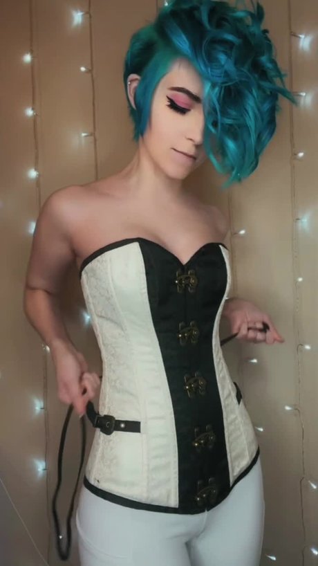 Jessica Wings pornstar hot img