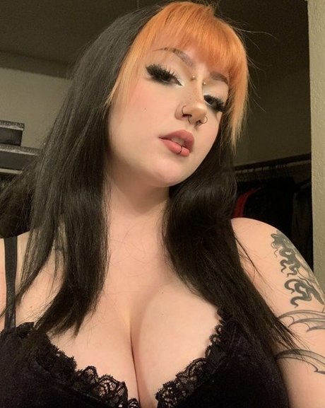 xoegrim model naked archive