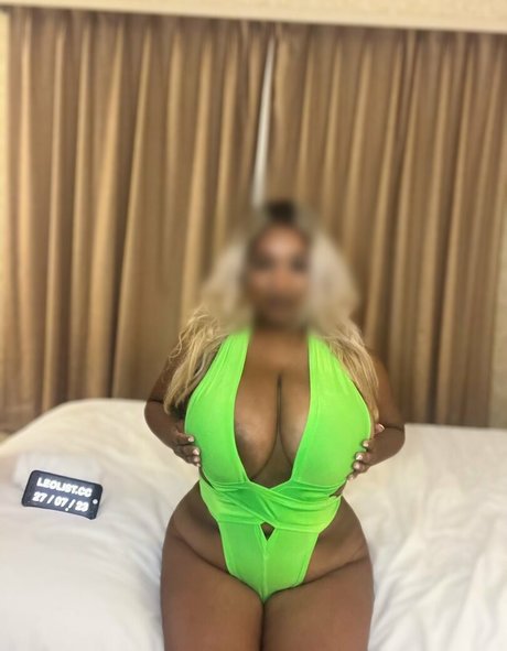 billiondollarboobs pornstar erotic pic