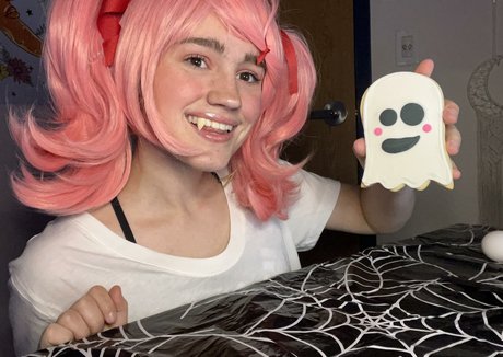 petite girls onlyfans hot sexy images