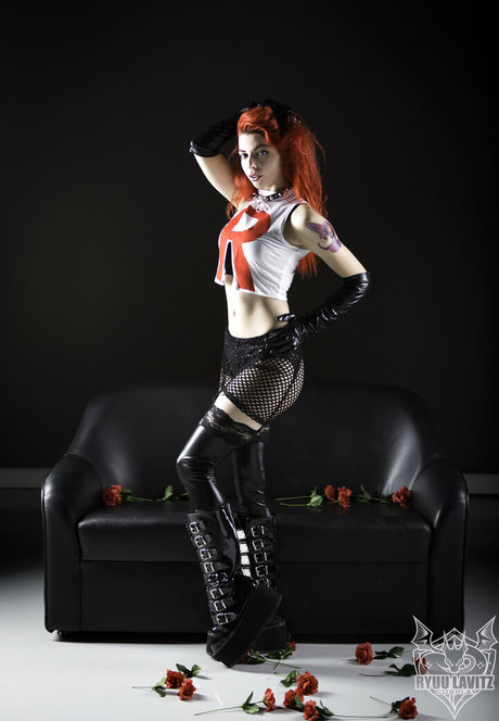 flat chested onlyfans nudes img