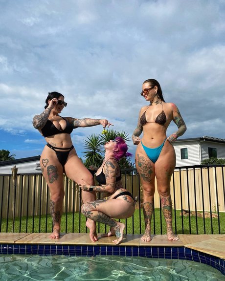 Sam Rich star exclusive galleries