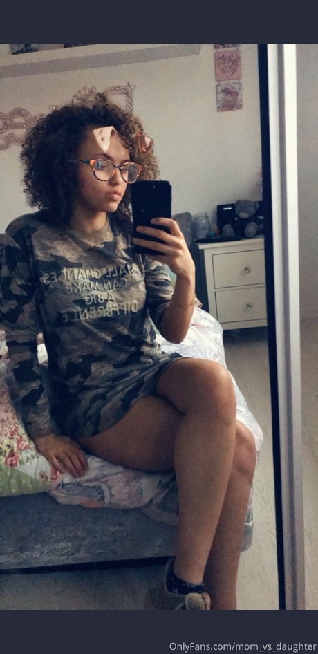 Phoeniex Rae Blue pornographic actress pic