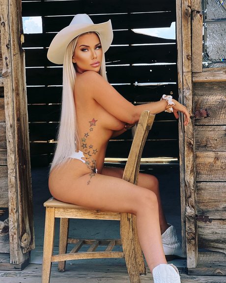 Mandy evonne exclusive star image