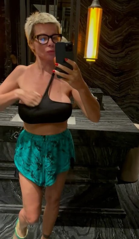 Nadya Basinger high quality pornstar pics