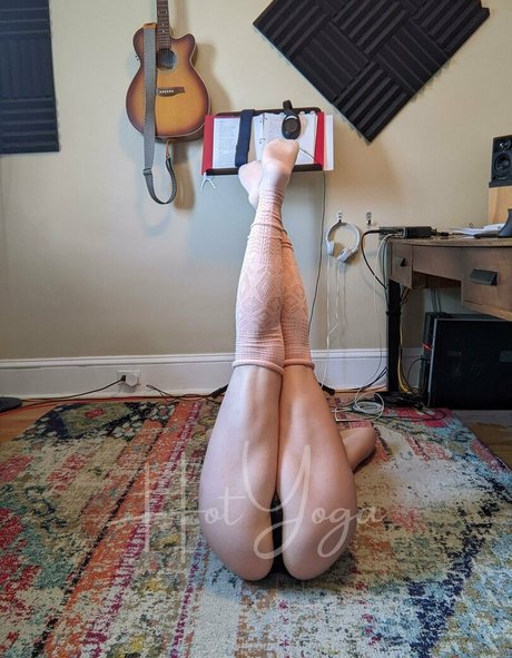 hotyoga exclusive pornstar photo