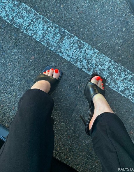 kalystamallory naked star photos