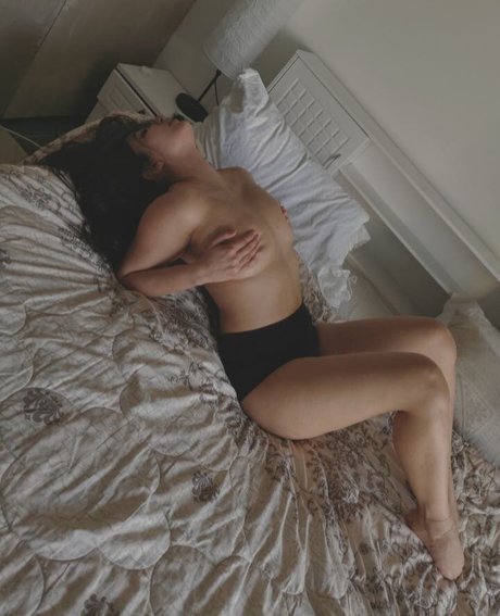 Zeeba Kalan model adult gallery