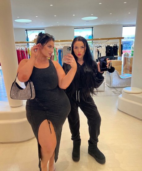 brookebarrows hot pornstar pictures