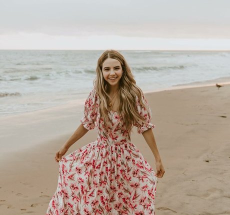 Bobbi Althoff model free pic