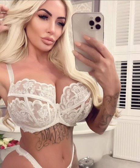 Debbie Clarkson model hd galleries