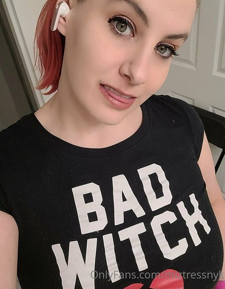 miztressnyk best model archive