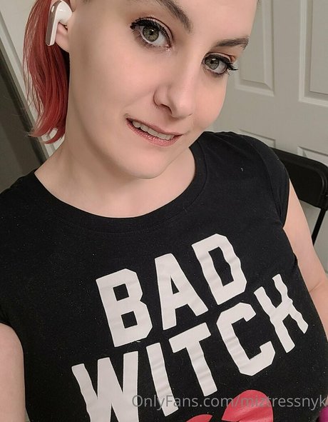 miztressnyk star gallery