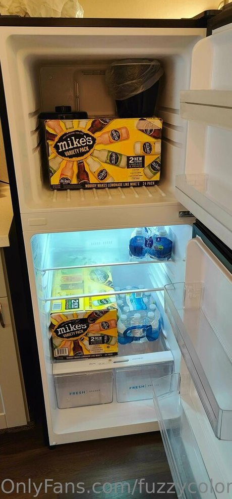 fuzzycolors model pretty archive