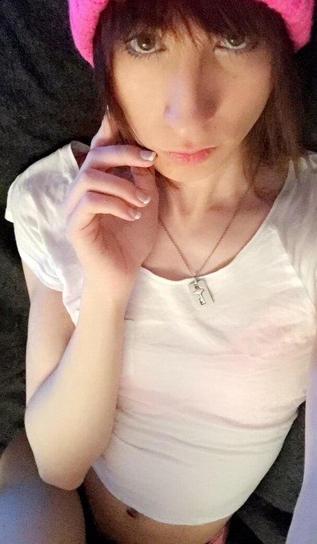 secretsecretsaria pornographic model pic