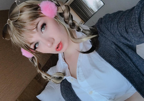 pinkharm model sex pictures