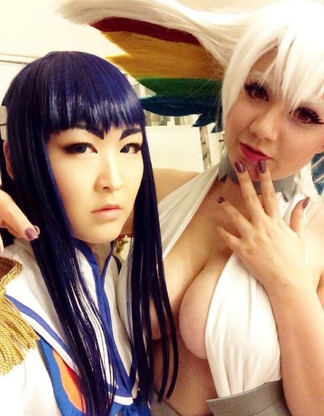 pinkharm model best pic