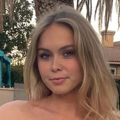 Addie Marie Ebbs model beautiful img